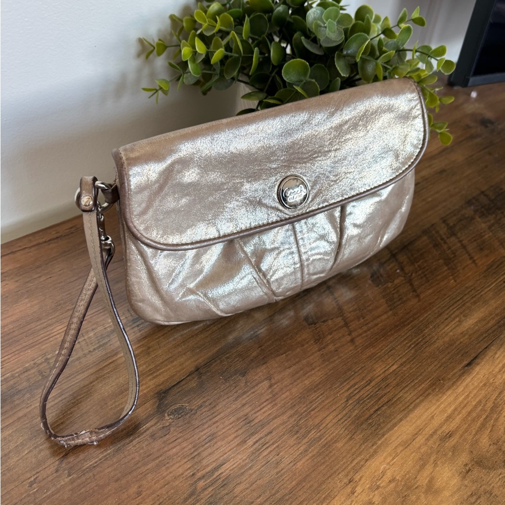 Coach Metallic Wristlet Gold
